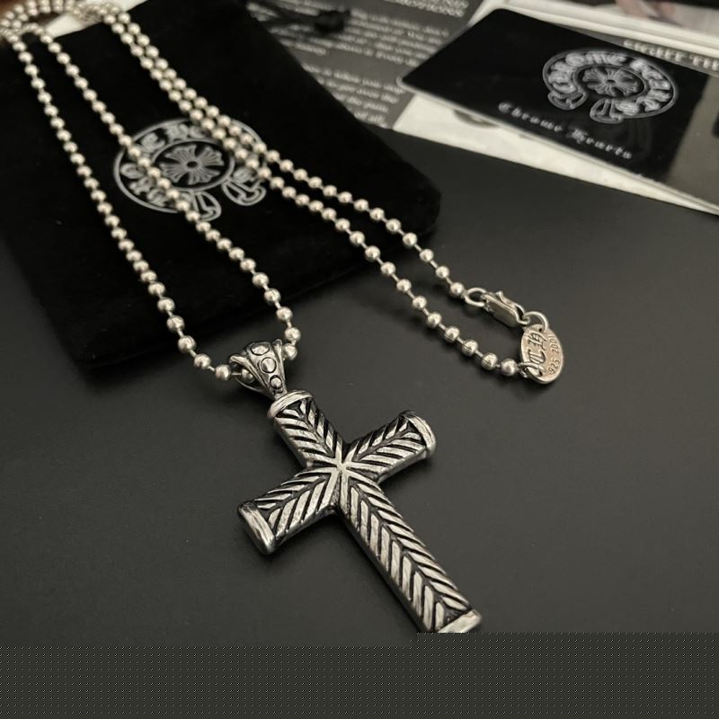 Ch**me He**ts necklaces
